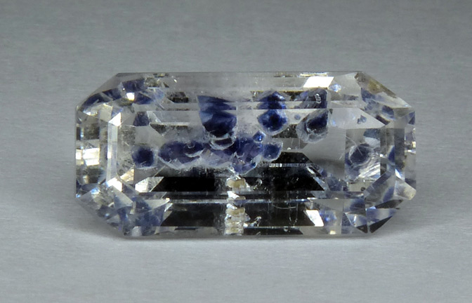 quartz with fluorite inclusions