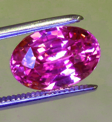 2.60ct oval pink sapphire